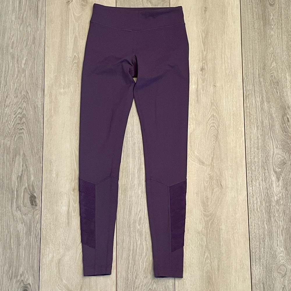 Lululemon Wunder Under Purple Size 4